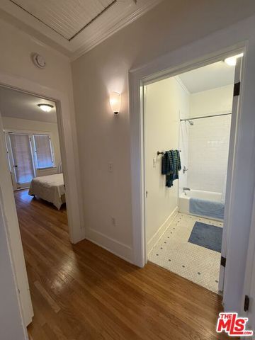 500 N Kingsley Drive, Los Angeles, CA 90004