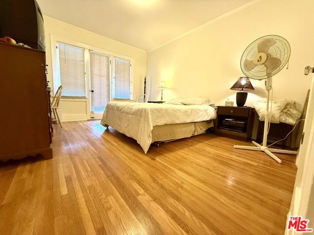500 N Kingsley Drive, Los Angeles, CA 90004