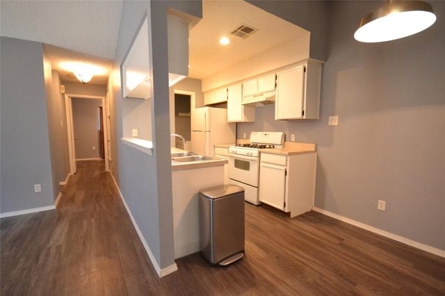 16114 Windermere DR, Pflugerville, TX 78660