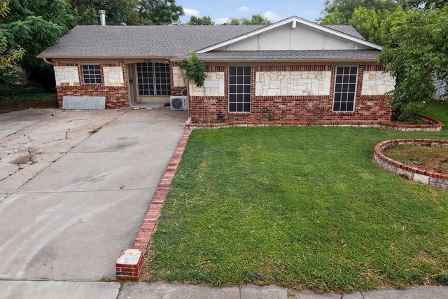 1506 Town Bluff Street, Garland, TX 75040