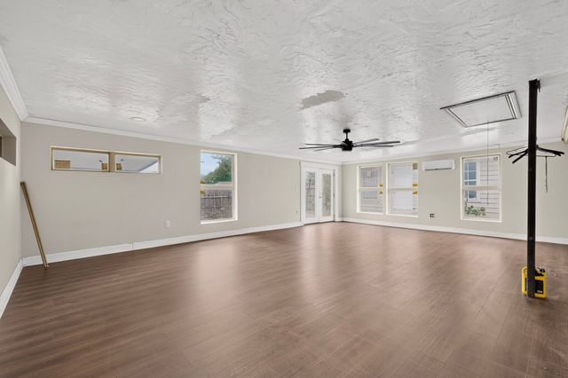 1506 Town Bluff Street, Garland, TX 75040