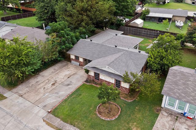 1506 Town Bluff Street, Garland, TX 75040