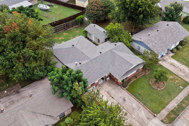 1506 Town Bluff Street, Garland, TX 75040