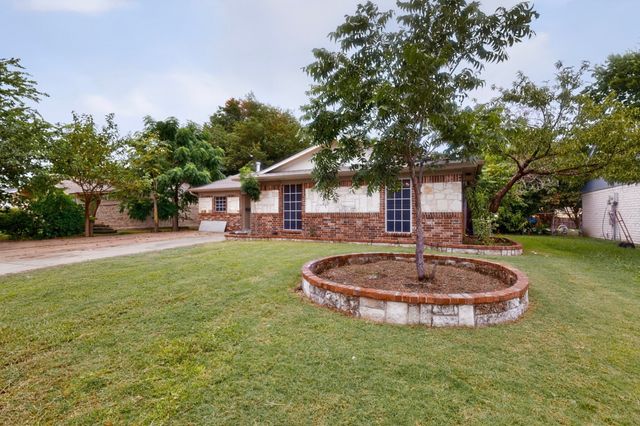 1506 Town Bluff Street, Garland, TX 75040