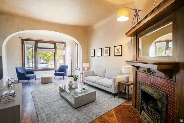 121 T ST, Salt Lake City, UT 84103
