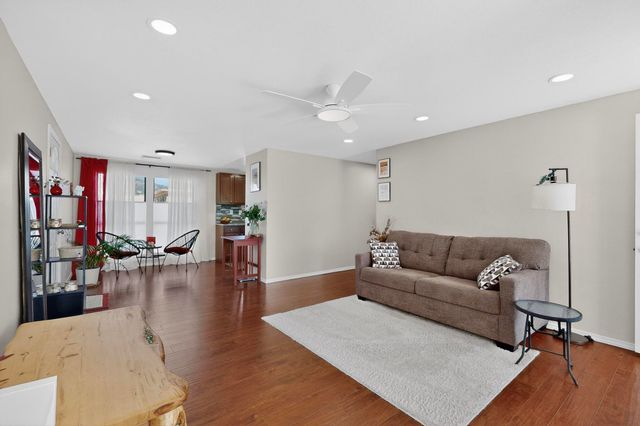 11524 Love Avenue NE, Albuquerque, NM 87112