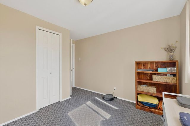 11524 Love Avenue NE, Albuquerque, NM 87112