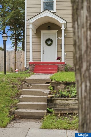 2740 S 13 Street, Lincoln, NE 68502