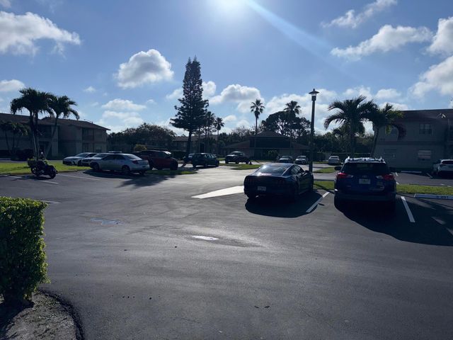 1790 Abbey Road 102, West Palm Beach, FL 33415
