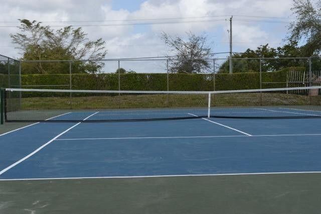 1790 Abbey Road 102, West Palm Beach, FL 33415