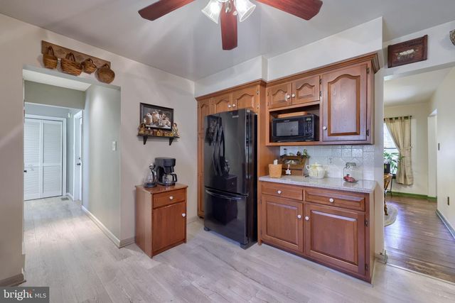 5047 ORE BANK RD, York, PA 17406