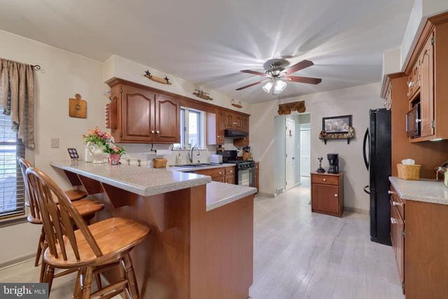 5047 ORE BANK RD, York, PA 17406