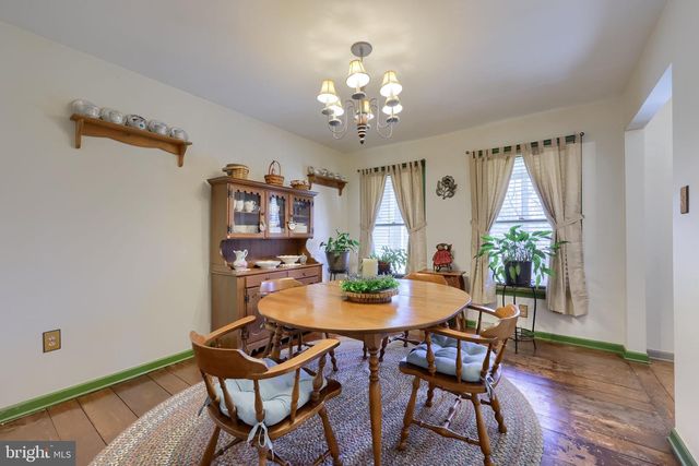 5047 ORE BANK RD, York, PA 17406