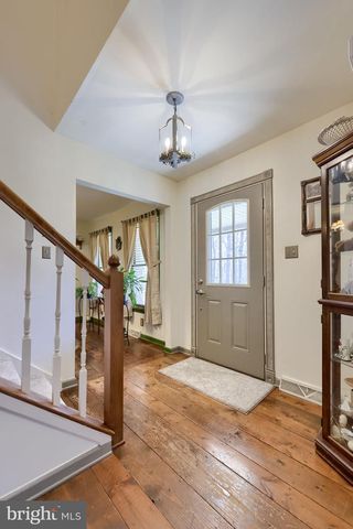 5047 ORE BANK RD, York, PA 17406