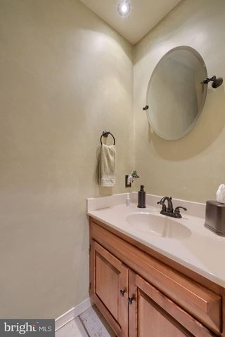 5047 ORE BANK RD, York, PA 17406