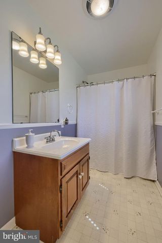 5047 ORE BANK RD, York, PA 17406