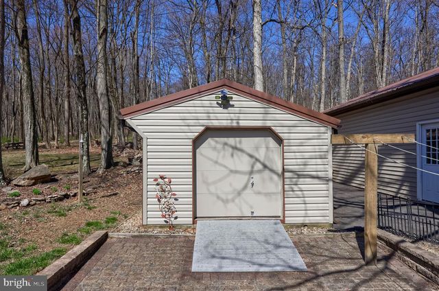 5047 ORE BANK RD, York, PA 17406