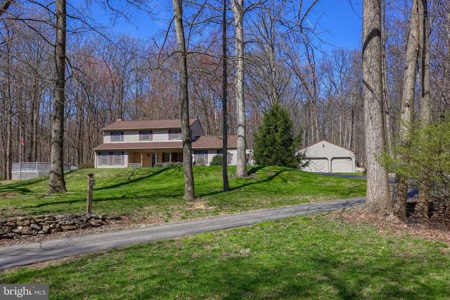 5047 ORE BANK RD, York, PA 17406