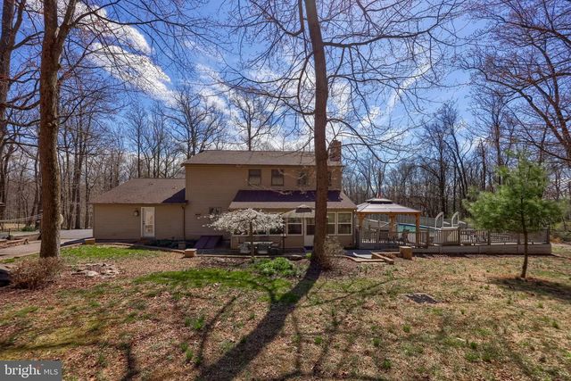 5047 ORE BANK RD, York, PA 17406