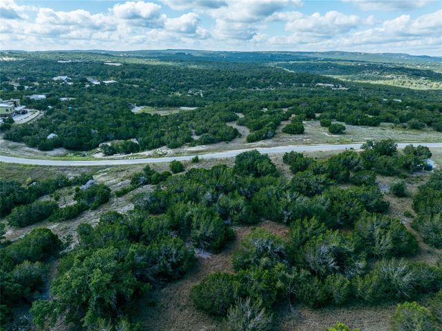 394 Vail River RD, Dripping Springs, TX 78620
