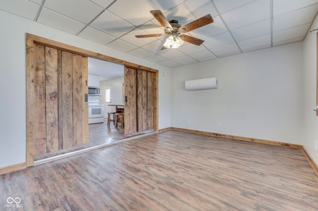 127 Oxbow Road, Bargersville, IN 46106