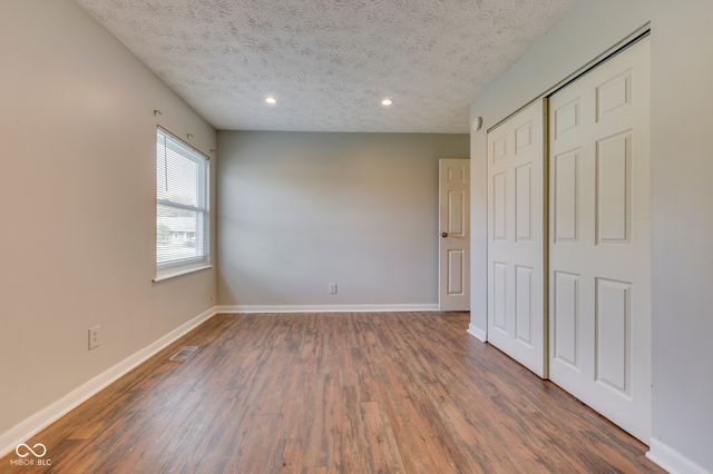 127 Oxbow Road, Bargersville, IN 46106