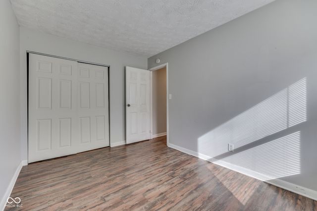 127 Oxbow Road, Bargersville, IN 46106