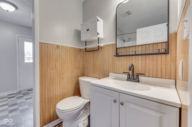 127 Oxbow Road, Bargersville, IN 46106