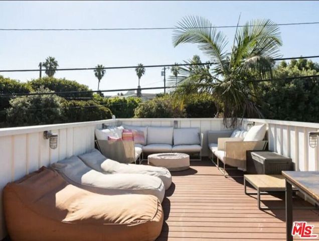2433 Wilson Avenue, Venice (los Angeles), CA 90291