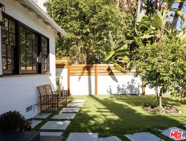 2433 Wilson Avenue, Venice (los Angeles), CA 90291