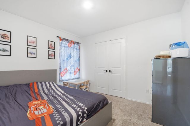 287 George Neggan LN, Bastrop, TX 78602