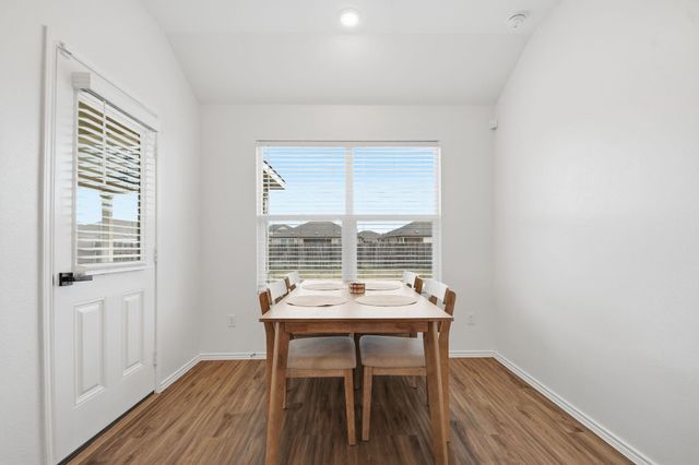 287 George Neggan LN, Bastrop, TX 78602