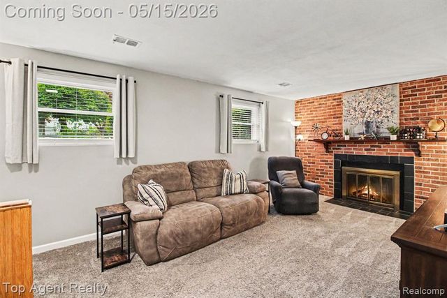 41636 Tetley Drive, Sterling Heights, MI 48313