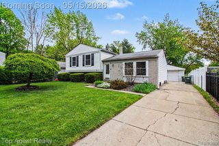 41636 Tetley Drive, Sterling Heights, MI 48313