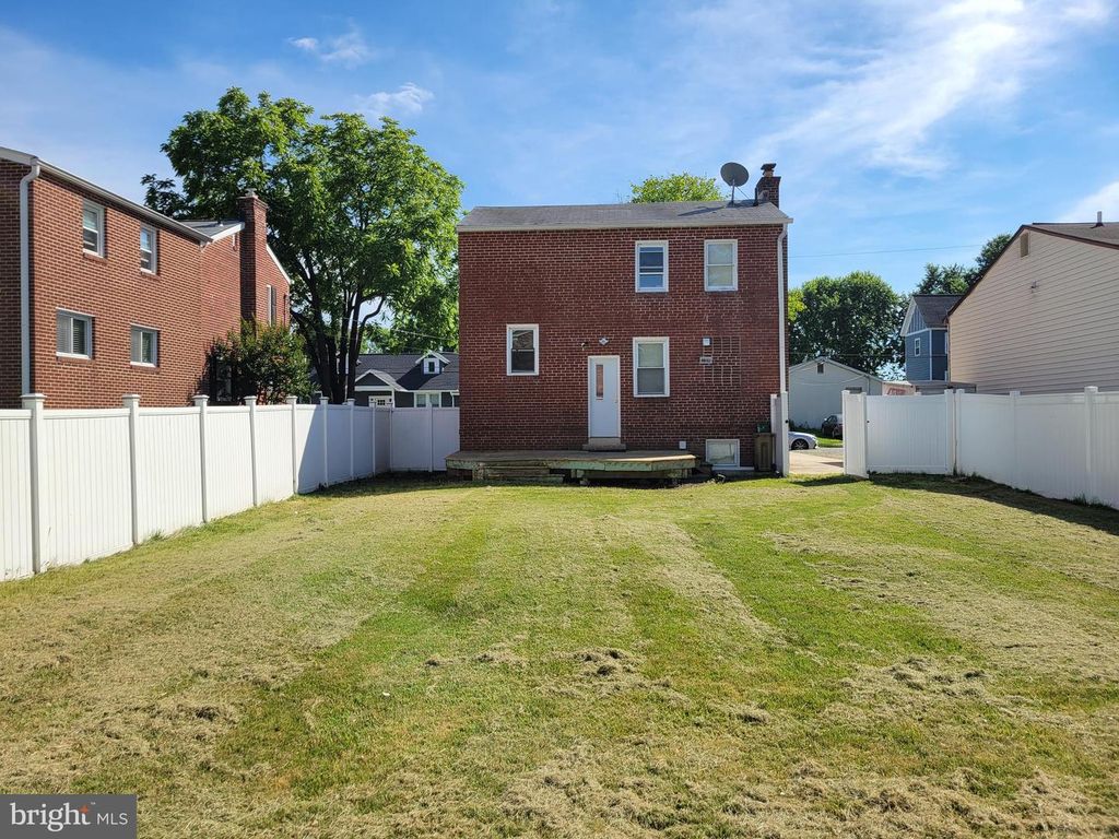 Image 38 of property listing at 329 TALBOTT AVE, Laurel, MD 20707