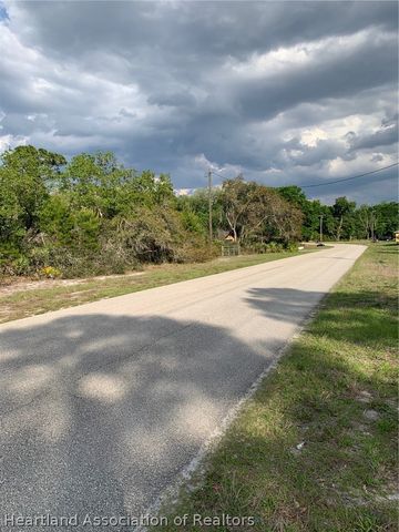 4718 Grand CONCOURSE Course, Sebring, FL 33875