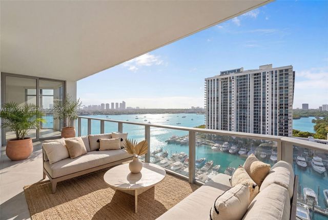 17301 Biscayne Blvd 1401, North Miami Beach, FL 33160