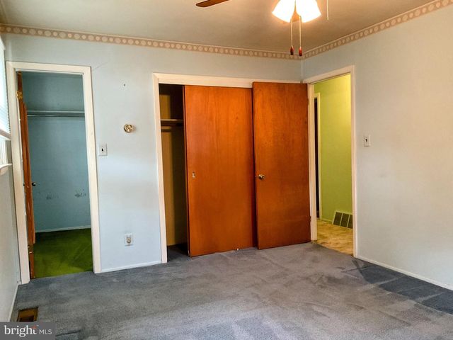 207 HIGHLAND AVE, Sewell, NJ 08080