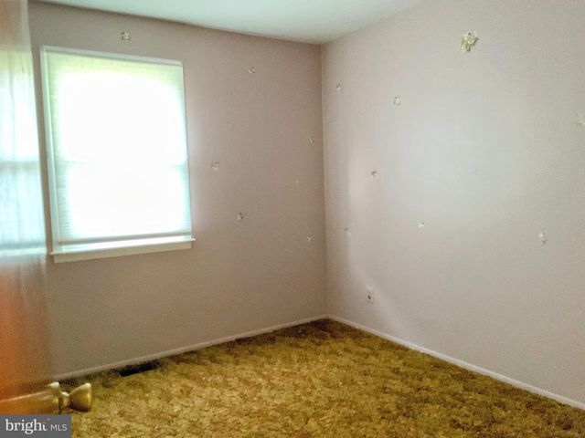 207 HIGHLAND AVE, Sewell, NJ 08080
