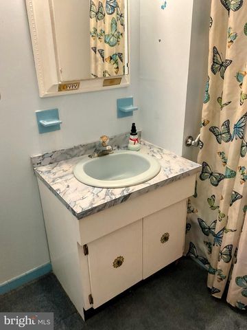 207 HIGHLAND AVE, Sewell, NJ 08080