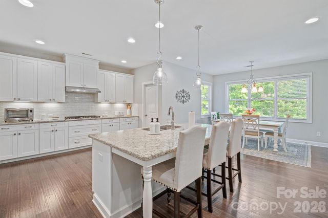 109 Athens Court, Mooresville, NC 28115