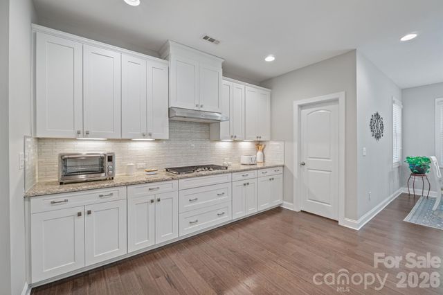 109 Athens Court, Mooresville, NC 28115