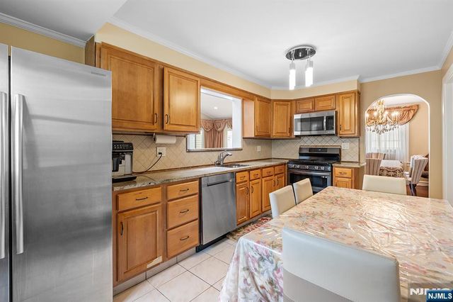 874 Elm Avenue, River Edge, NJ 07661