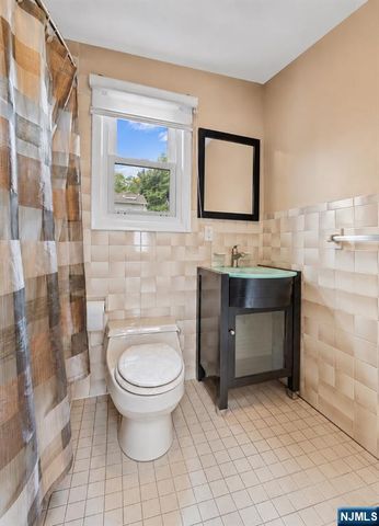874 Elm Avenue, River Edge, NJ 07661