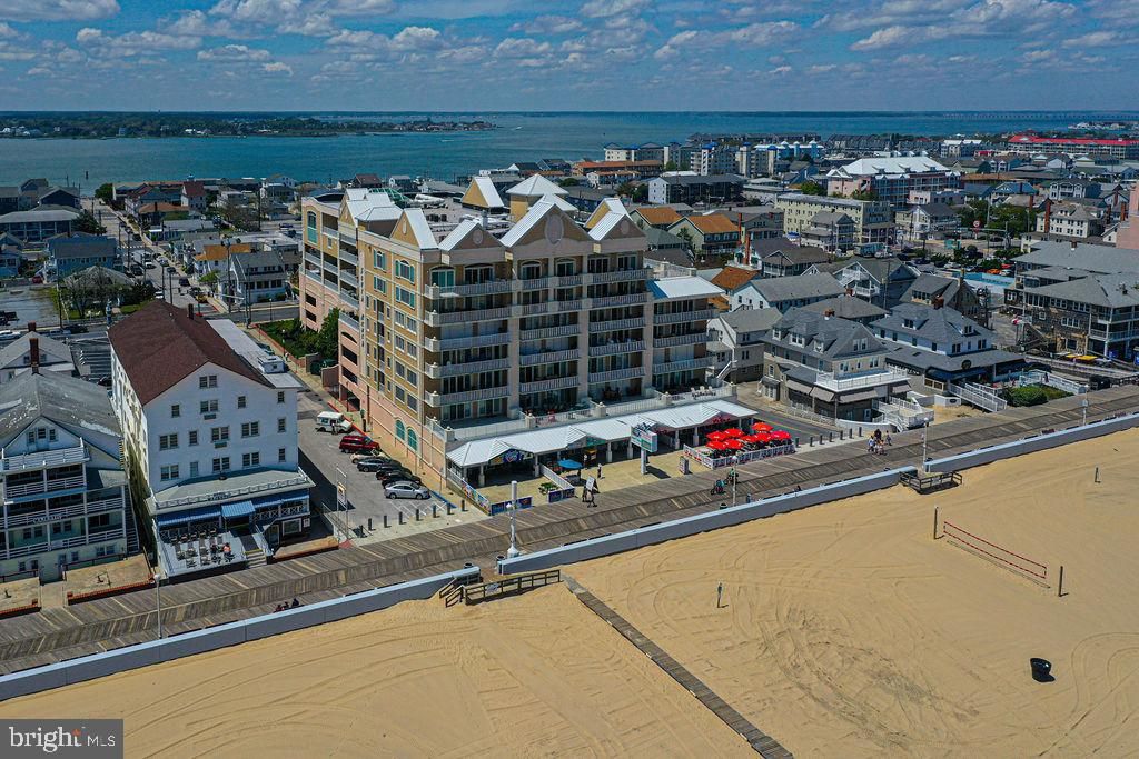 Image 1 of property listing at 6 7TH ST #601, Ocean City, MD 21842