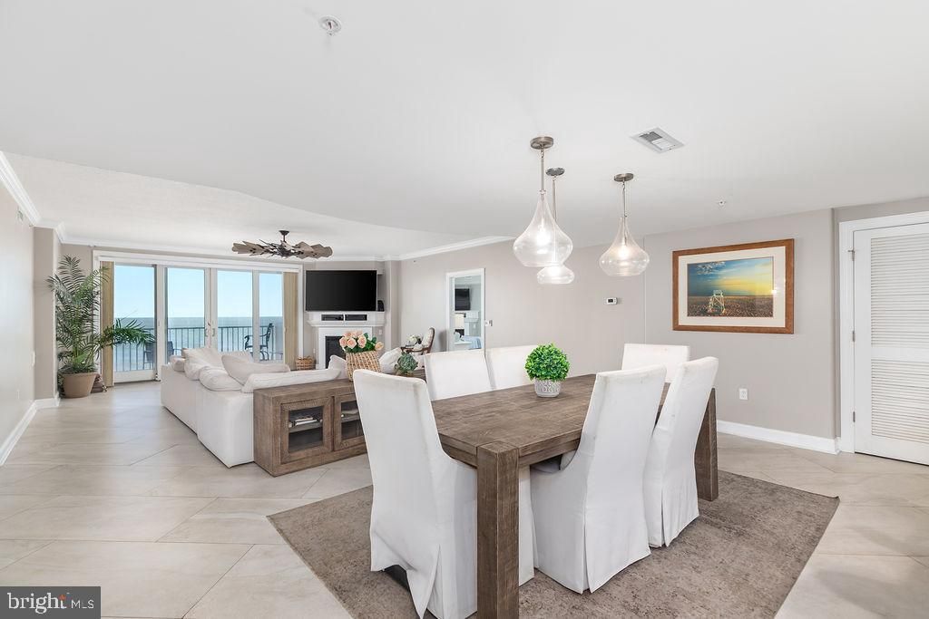 Image 10 of property listing at 6 7TH ST #601, Ocean City, MD 21842