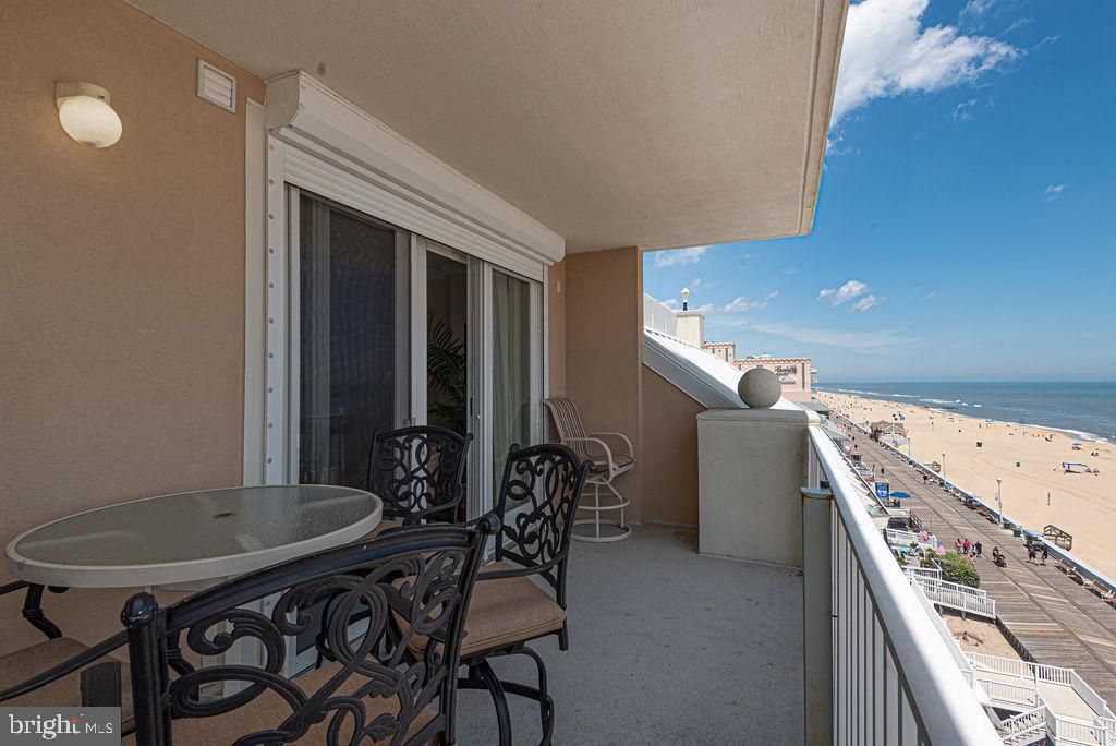 Image 35 of property listing at 6 7TH ST #601, Ocean City, MD 21842