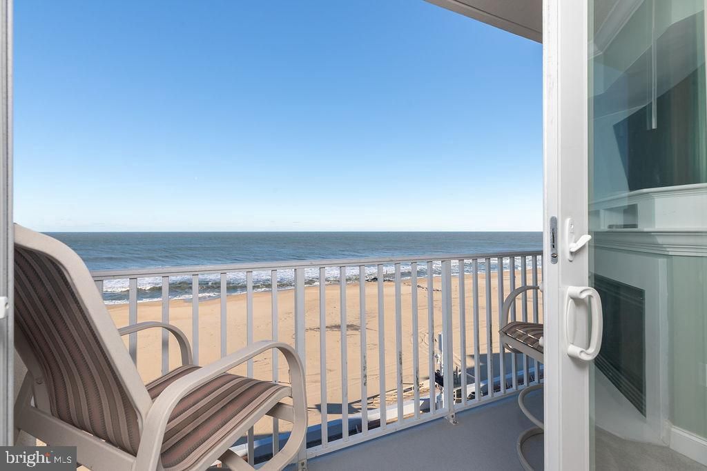 Image 41 of property listing at 6 7TH ST #601, Ocean City, MD 21842