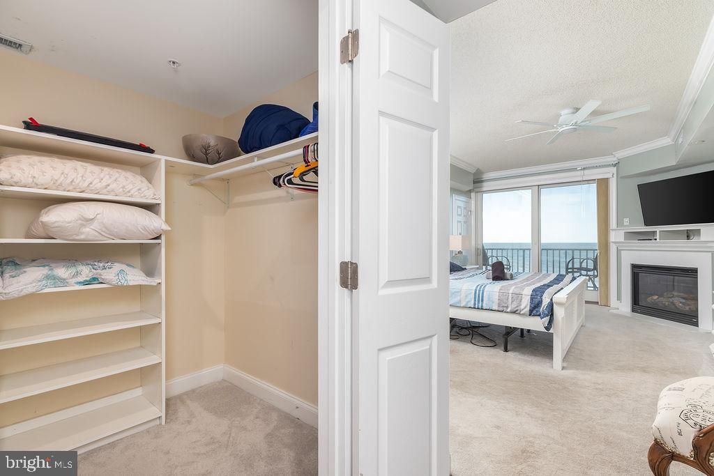 Image 44 of property listing at 6 7TH ST #601, Ocean City, MD 21842