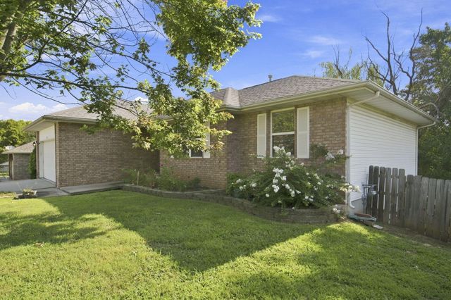970 Creekside Place, Nixa, MO 65714